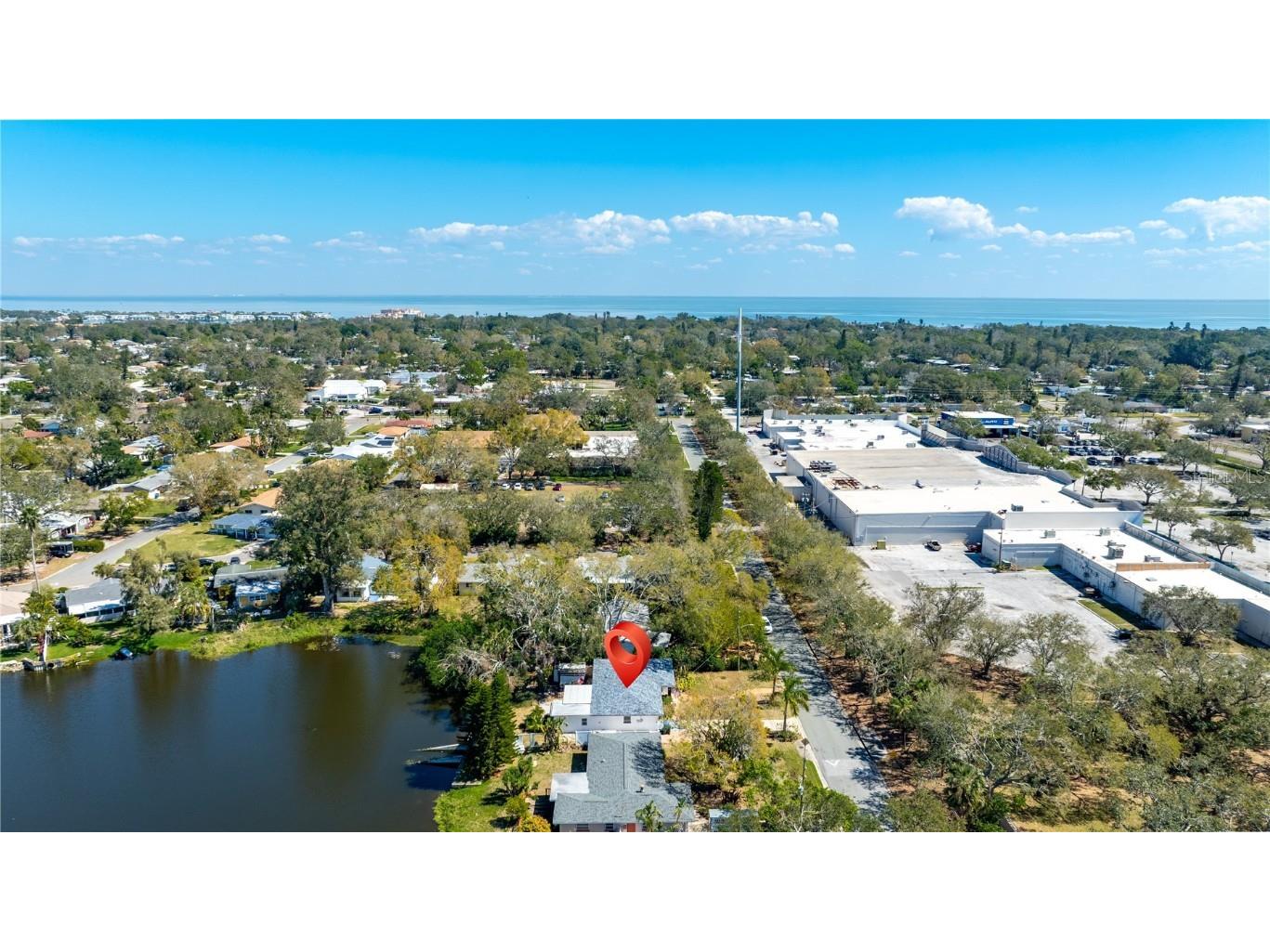 1131 60th Ave S Saint Petersburg FL 33705 TB8355479 image60