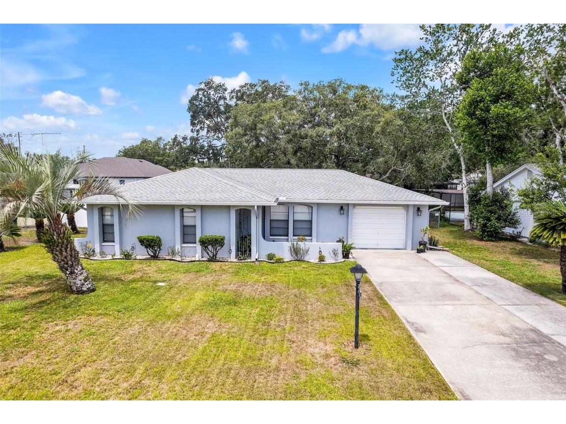 1131 Desmond Avenue Spring Hill FL 34608 W7855067 image1
