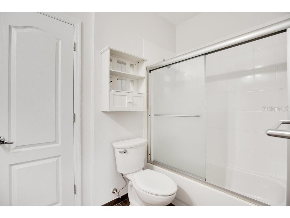 1131 Fern Avenue Orlando FL 32814 O6346976 image48