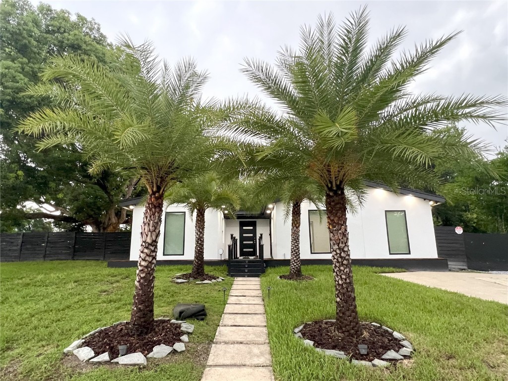 1131 W Page Drive Deltona FL 32725 V4943656 image1