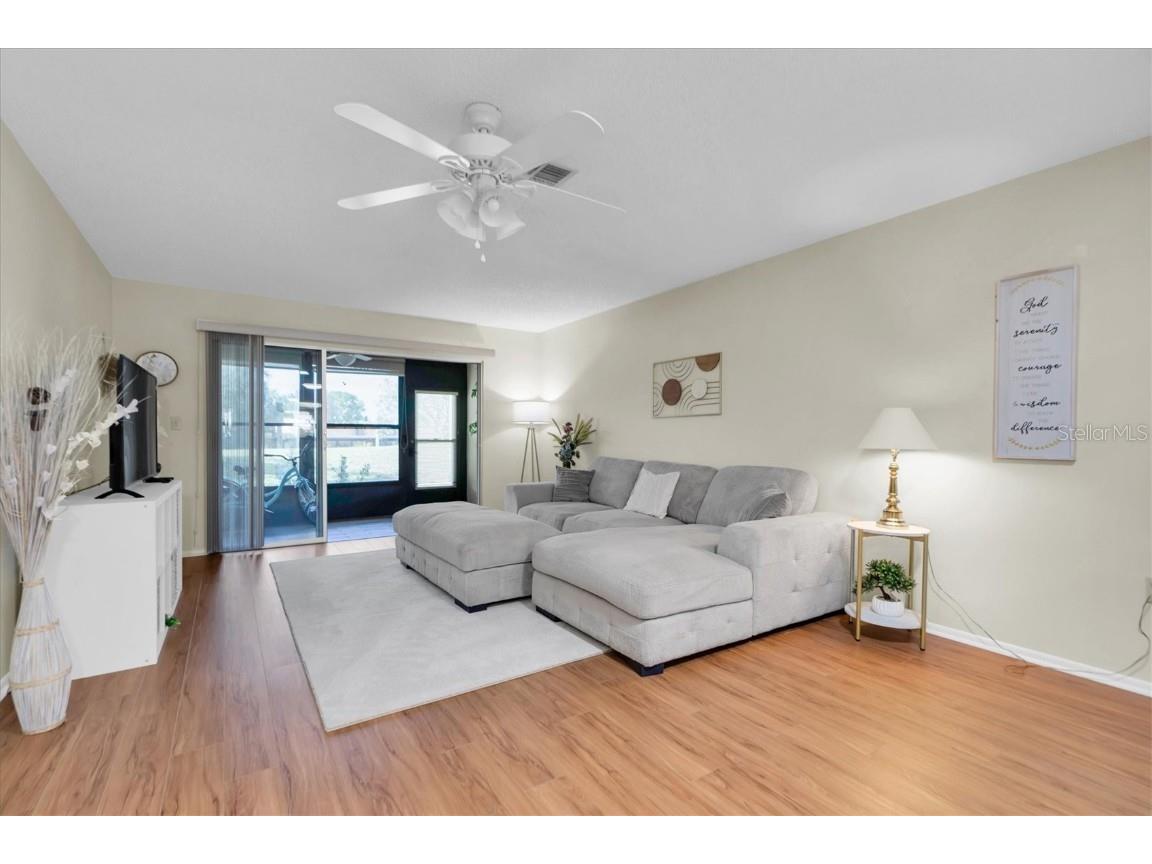 11311 Dollar Lake Drive #6 Port Richey FL 34668 W7878121 image2