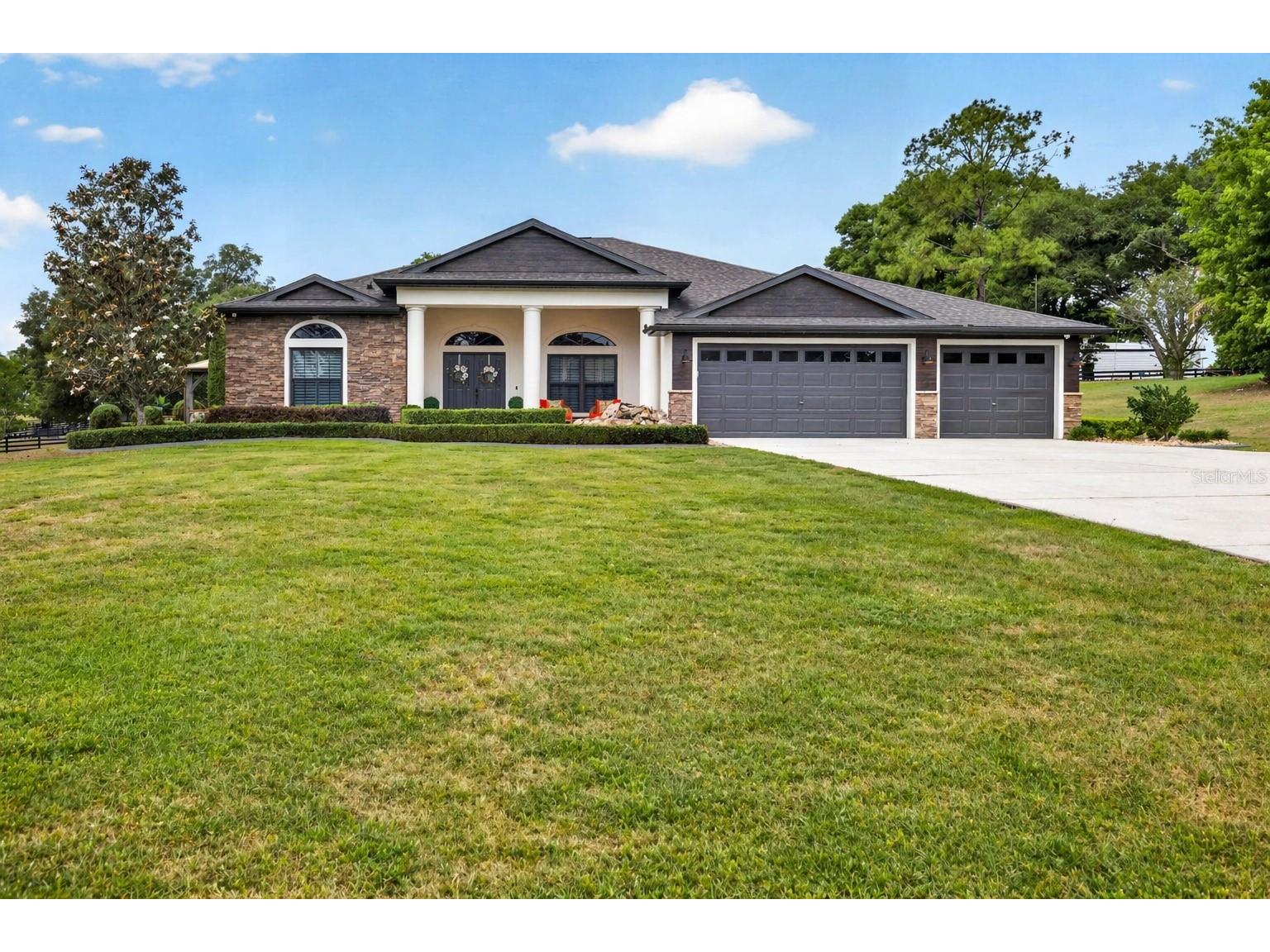 11311 Grandview Drive Dade City FL 33525 TB8501349 image1