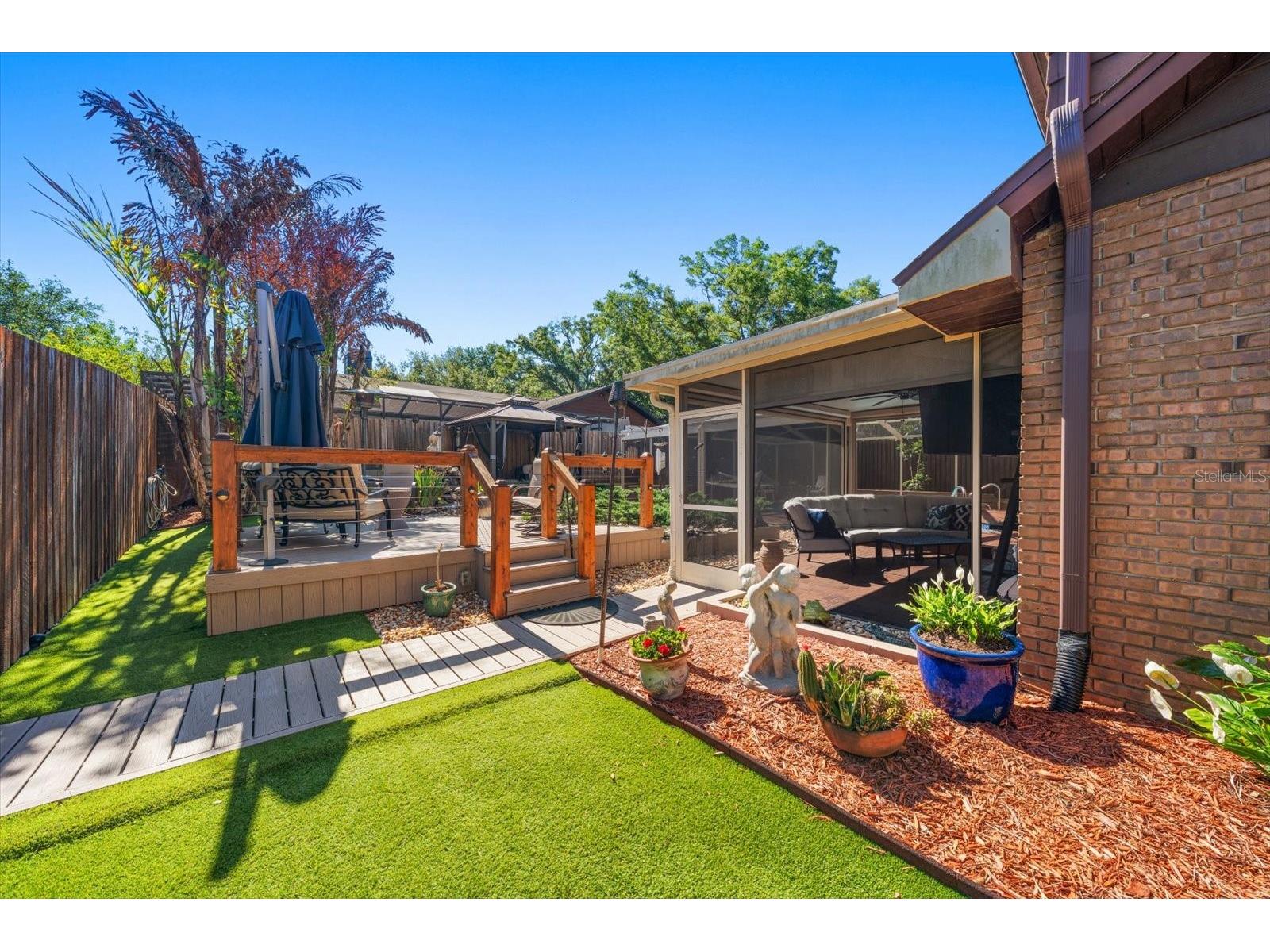 11311 Linbanks Place Tampa FL 33617 TB8522111 image18