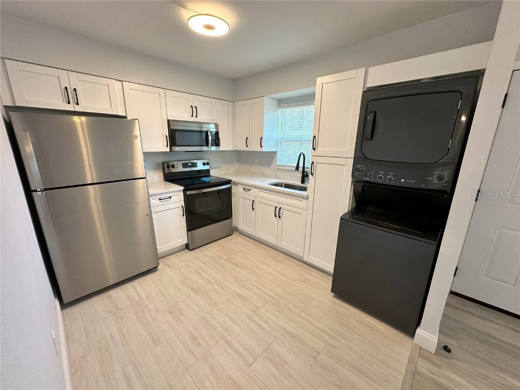 11312 N 52nd Street #8 Tampa FL 33617 T3519431 image1