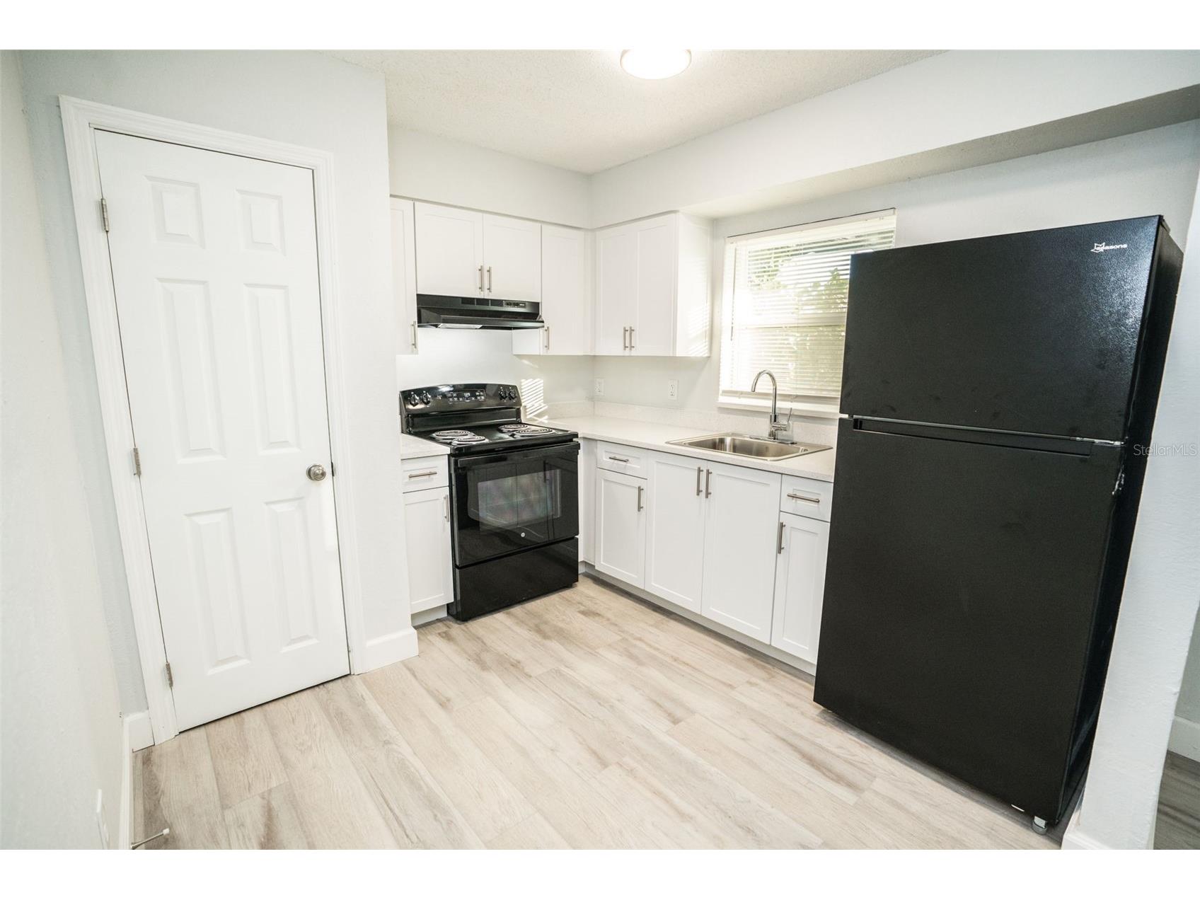 11314 N 52nd Street #B13 Tampa FL 33617 TB8483262 image11