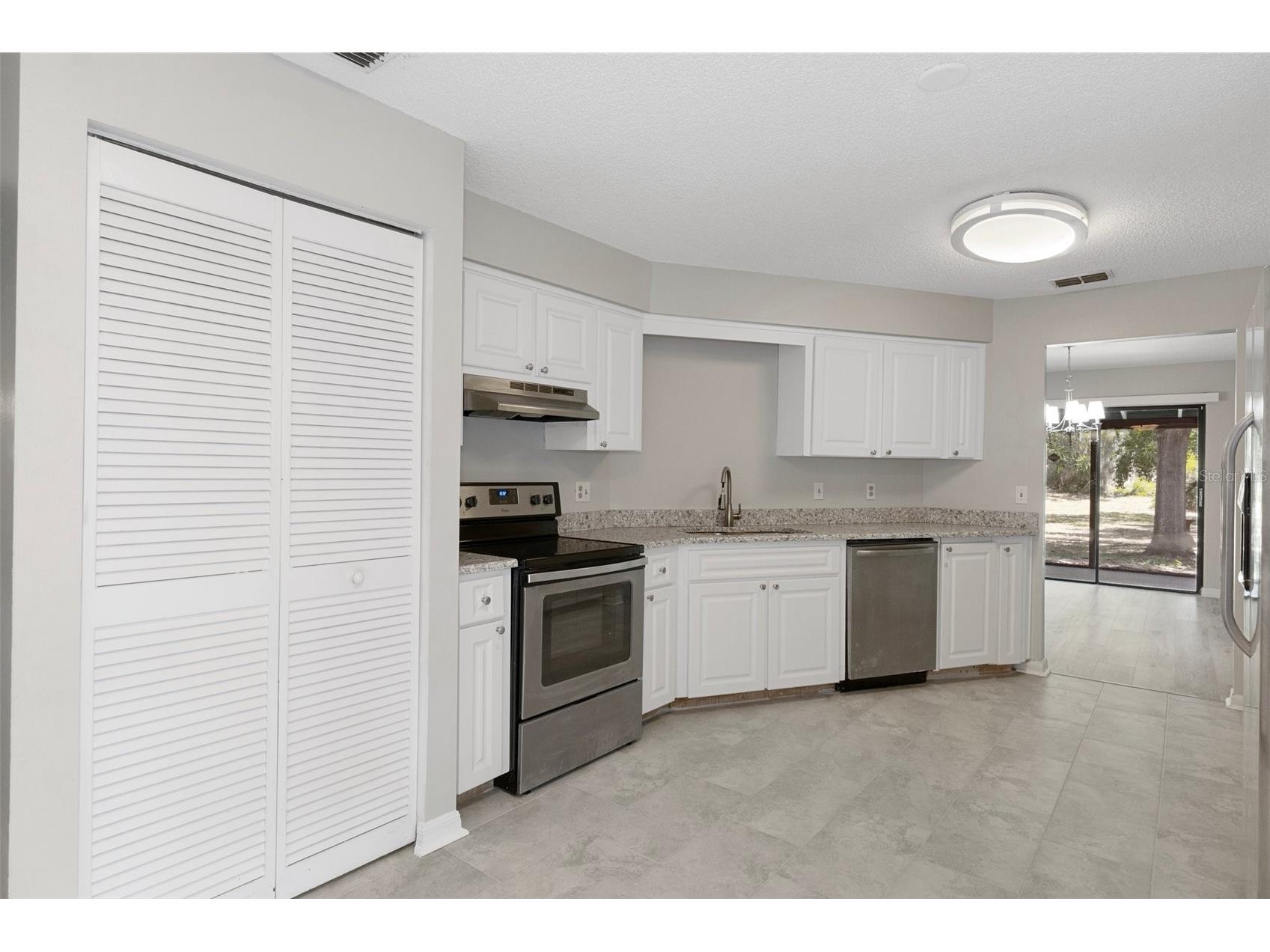 11315 N Ola Avenue Tampa FL 33612 TB8505370 image14
