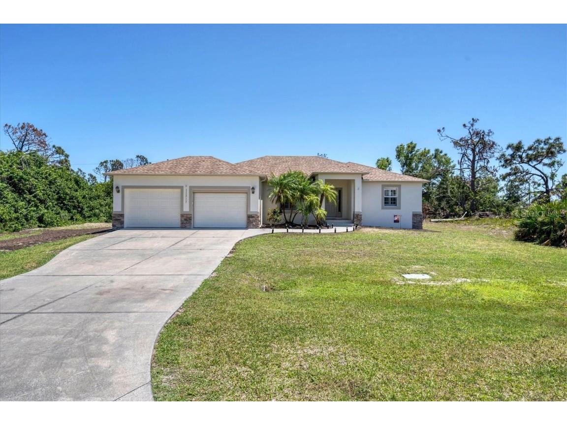 11317 Oceanspray Boulevard Englewood FL 34224 C7474626 image1