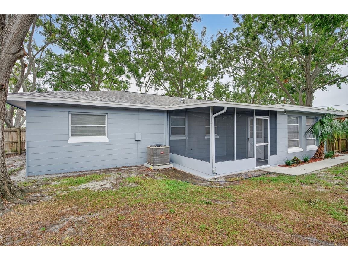 11319 62nd Avenue Seminole FL 33772 TB8434425 image18