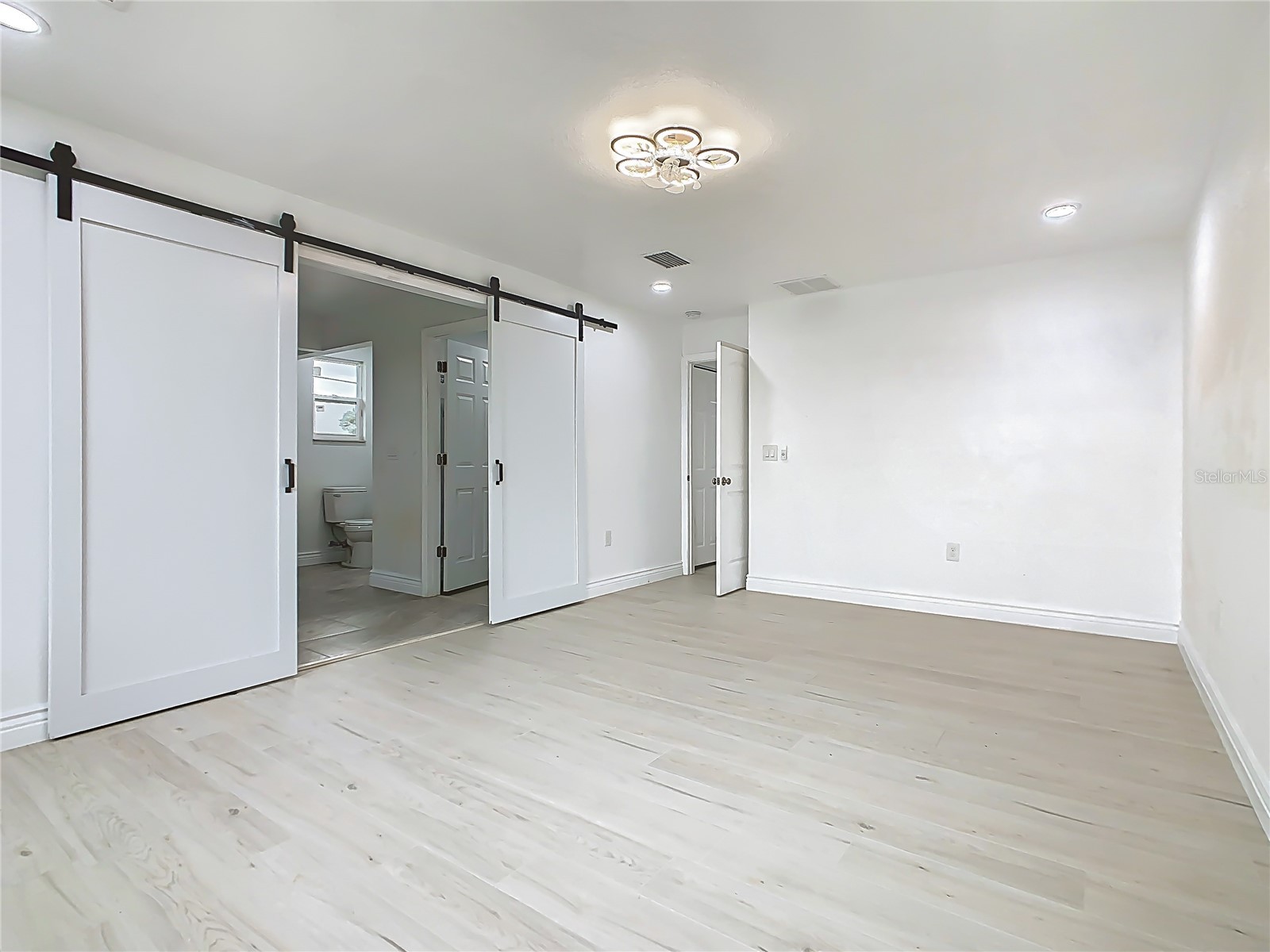 1132 Avenue K Haines City FL 33844 O6342922 image17