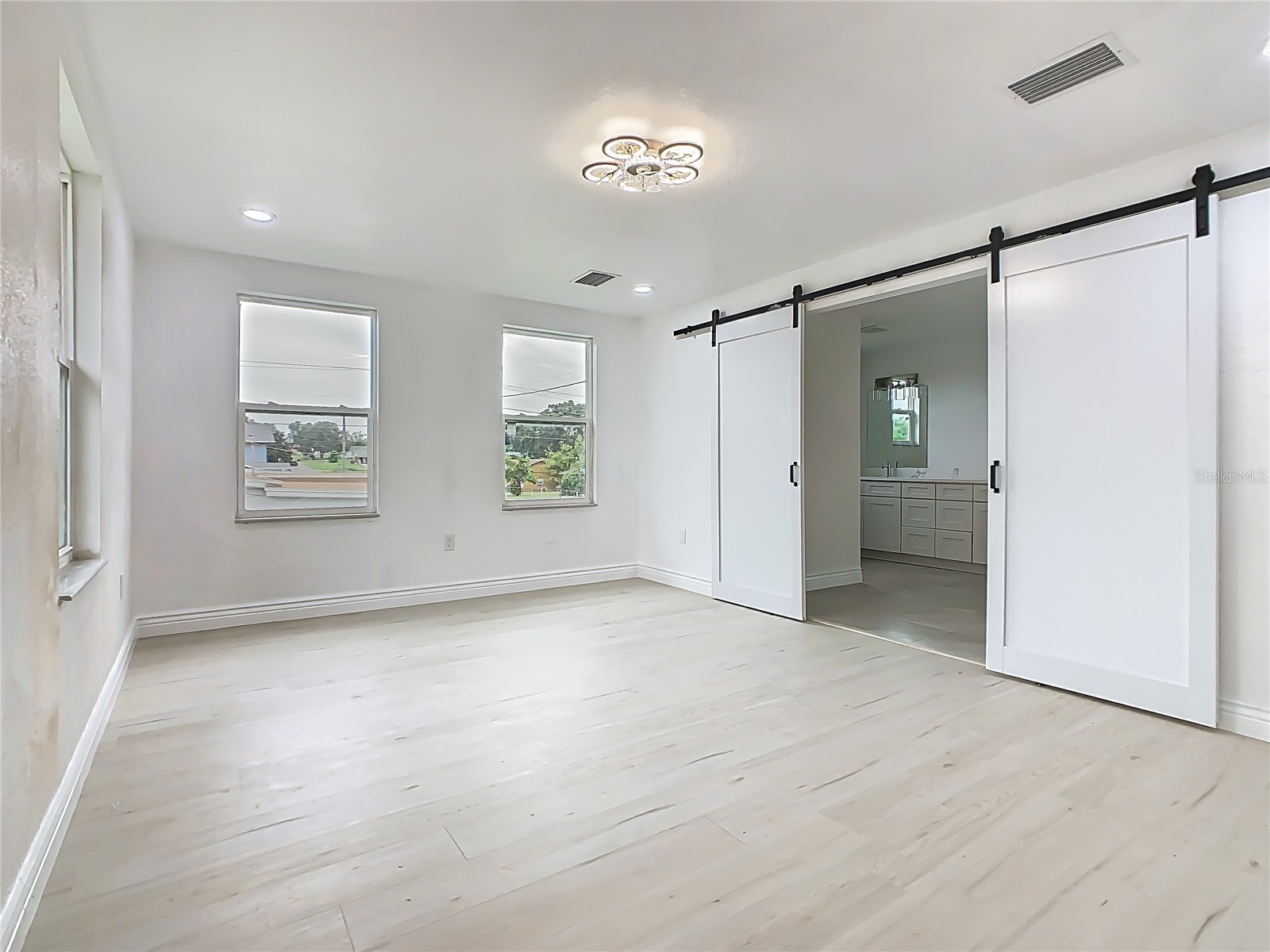 1132 Avenue K Haines City FL 33844 O6342922 image18