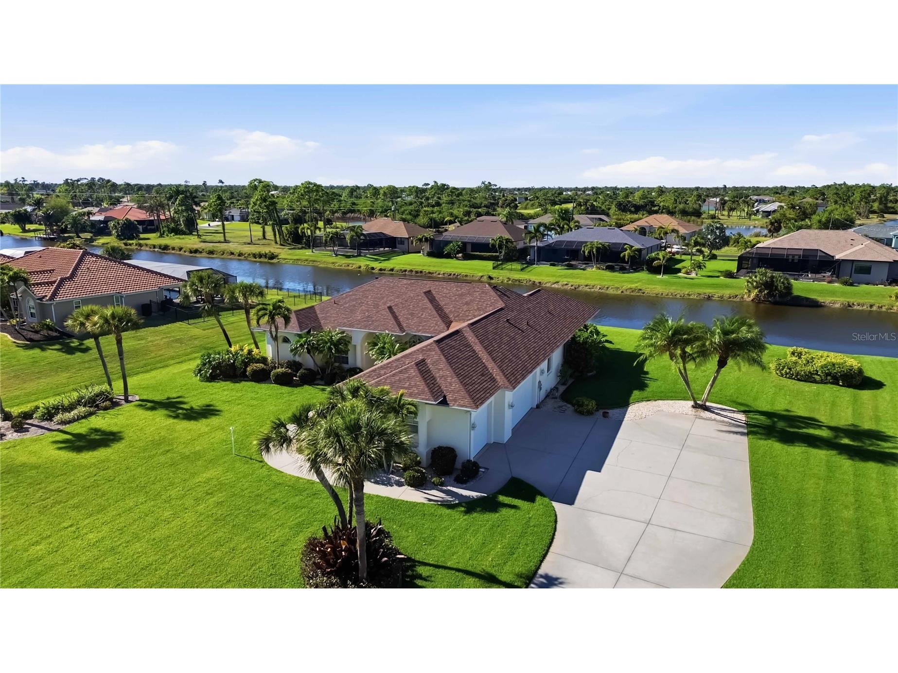 1132 Boundary Boulevard Rotonda West FL 33947 D6146670 image2