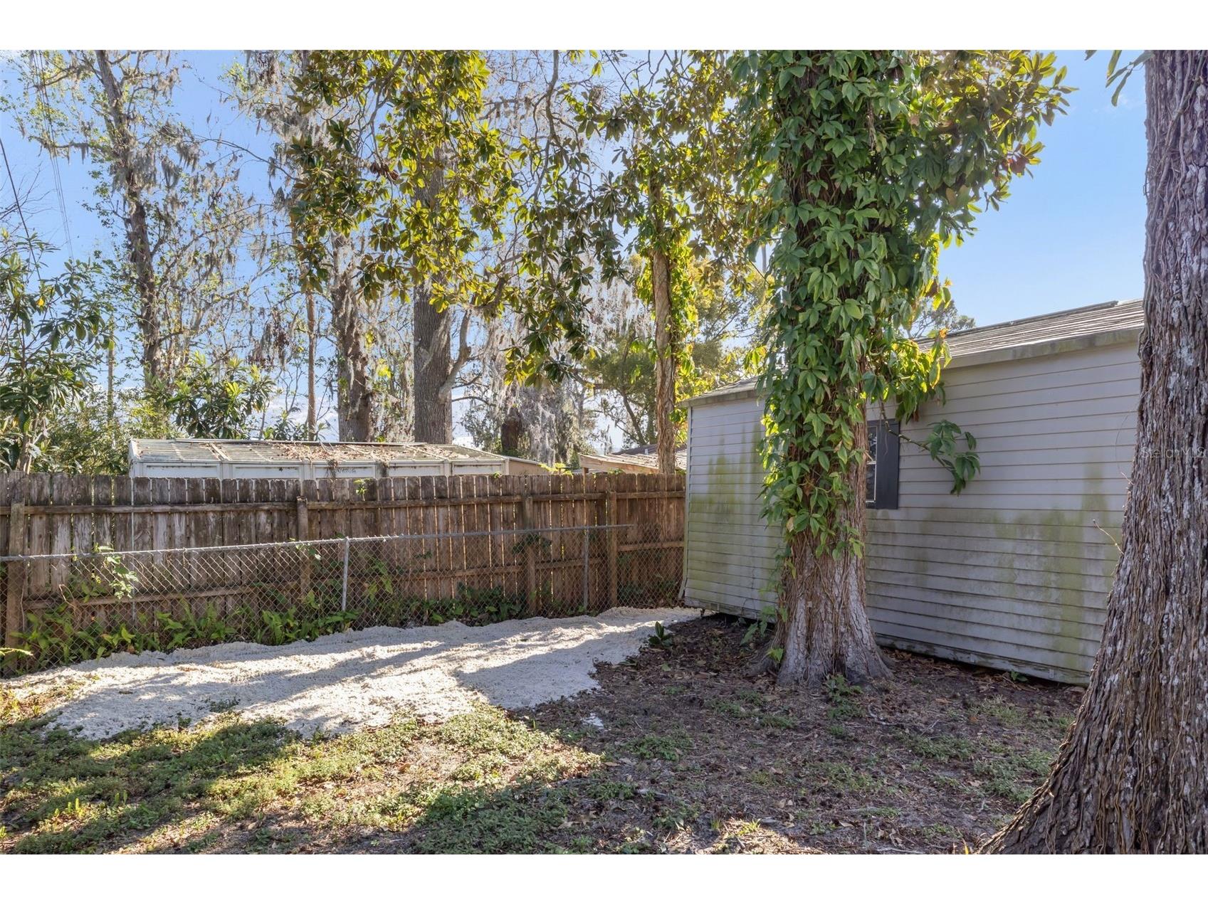 1132 Clearwater Road Daytona Beach FL 32114 NS1088160 image13