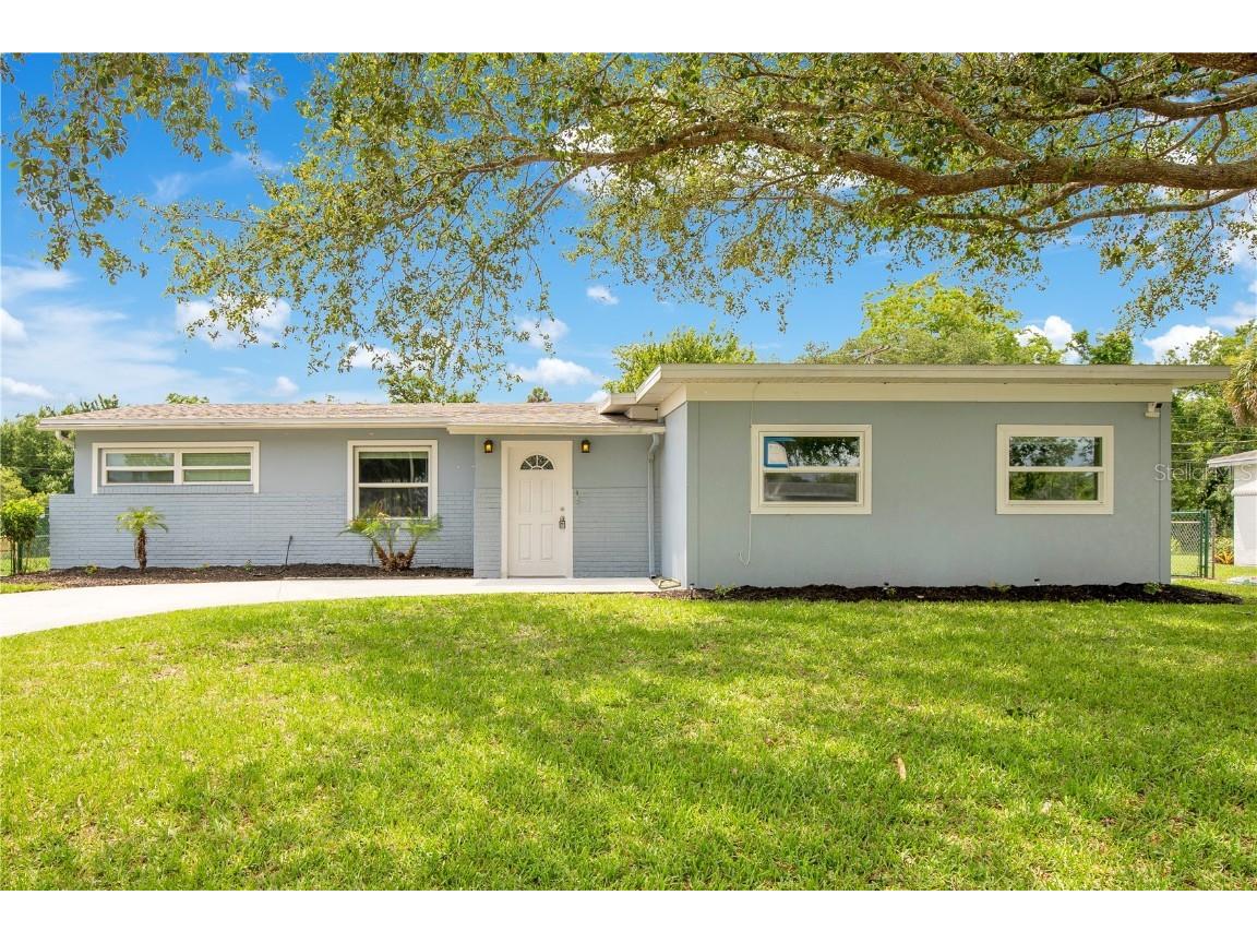 1132 Crescent Drive Titusville FL 32796 N6139108 image1