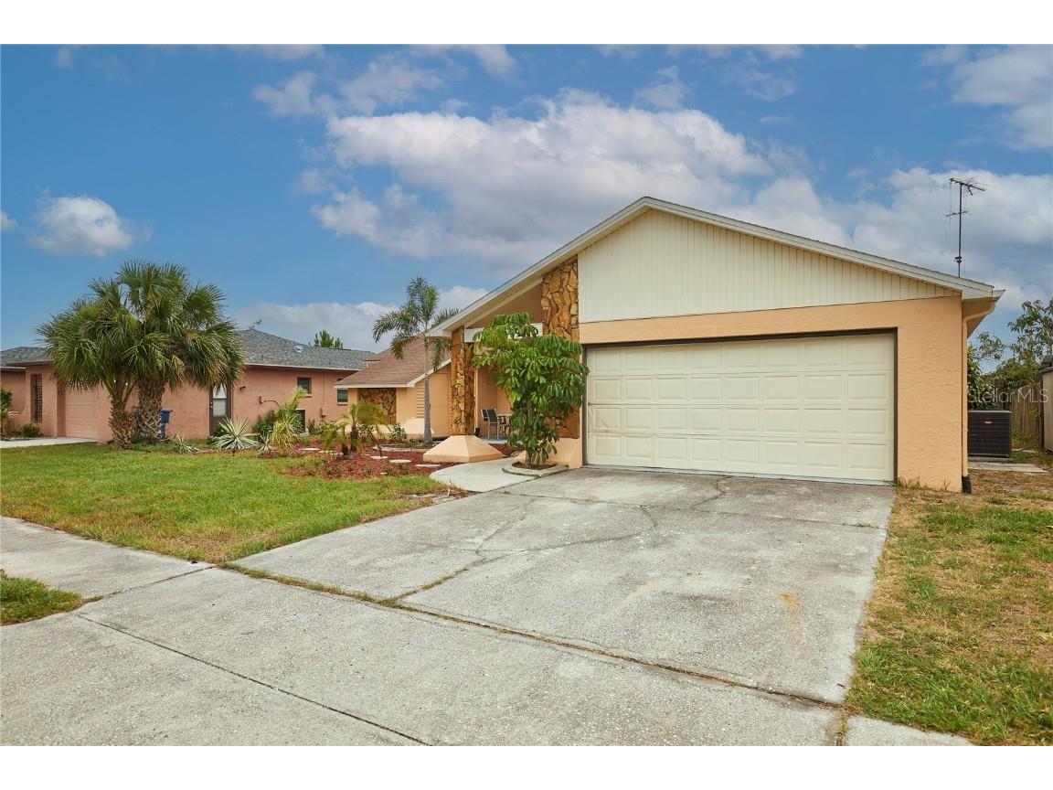 1132 Jambalana Drive Holiday FL 34691 U8204864 image1