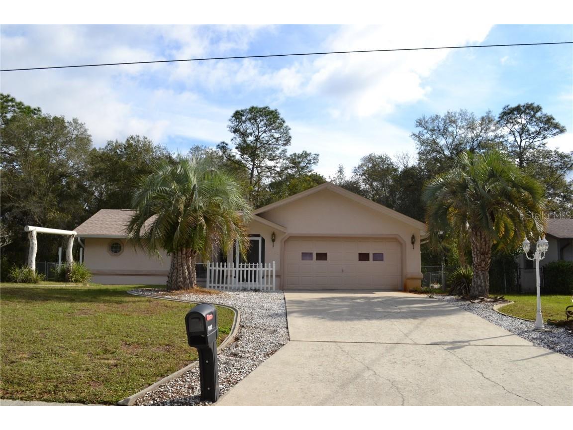 1132 Lowell Terrace Inverness FL 34452 W7858931 image1