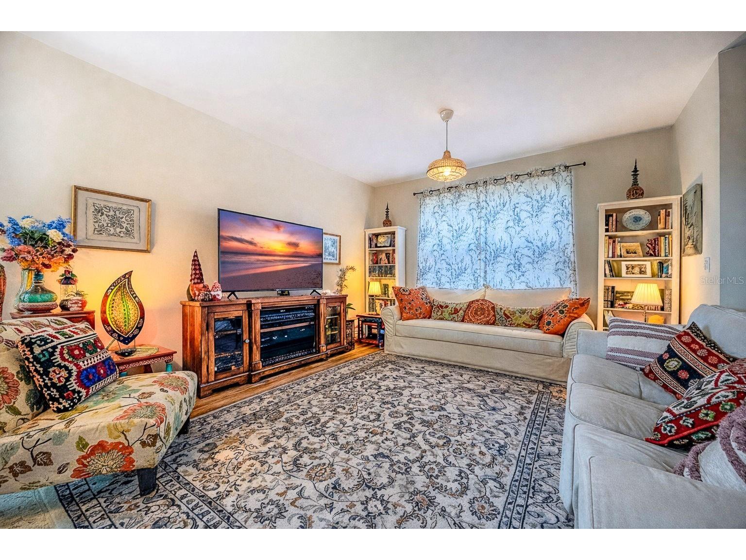 1132 Martin Luther King Jr Ave Dunedin FL 34698 TB8492953 image11