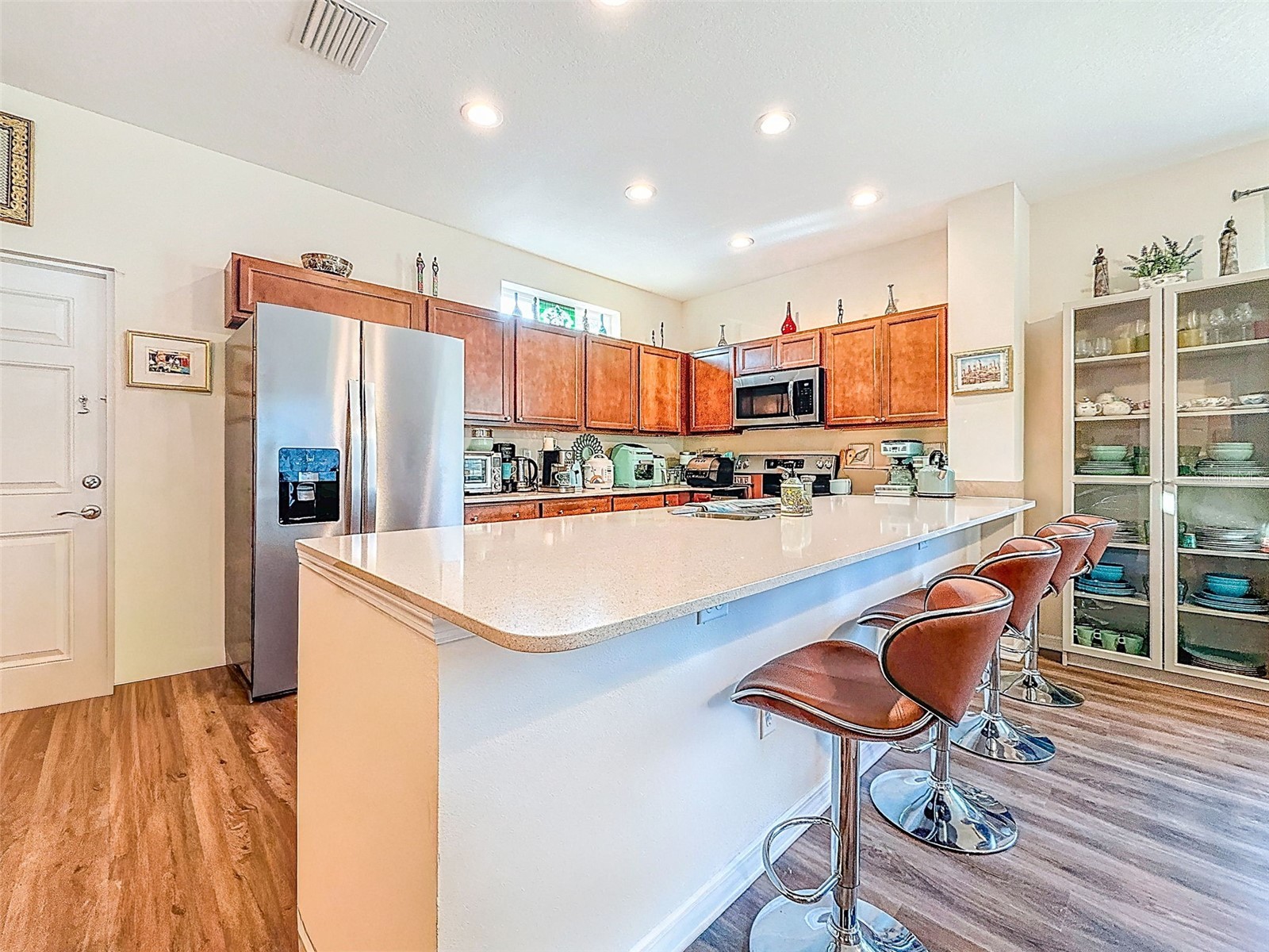 1132 Martin Luther King Jr Ave Dunedin FL 34698 TB8492953 image2