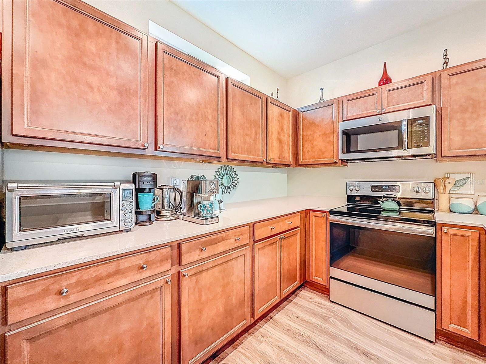 1132 Martin Luther King Jr Ave Dunedin FL 34698 TB8492953 image8