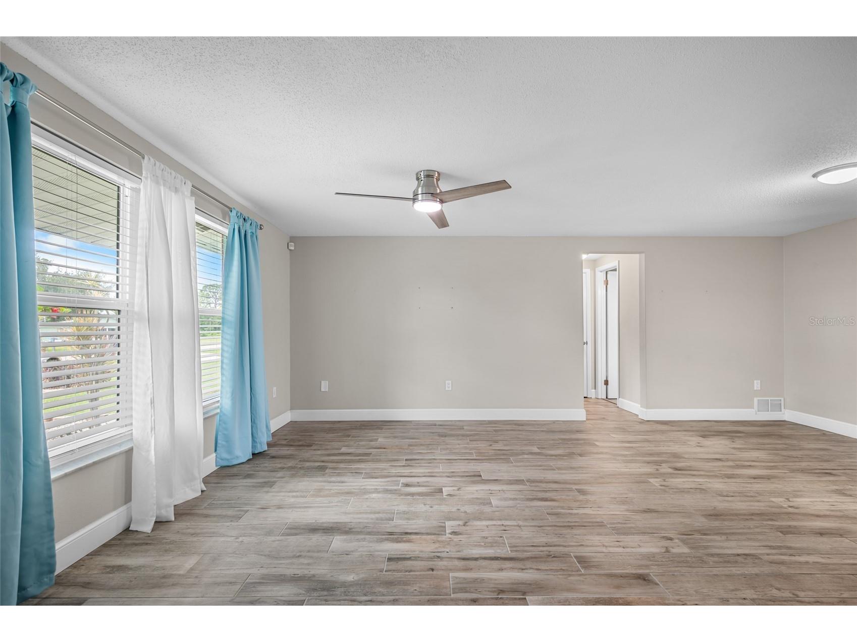 1132 Piedmont Road Venice FL 34293 D6147598 image5