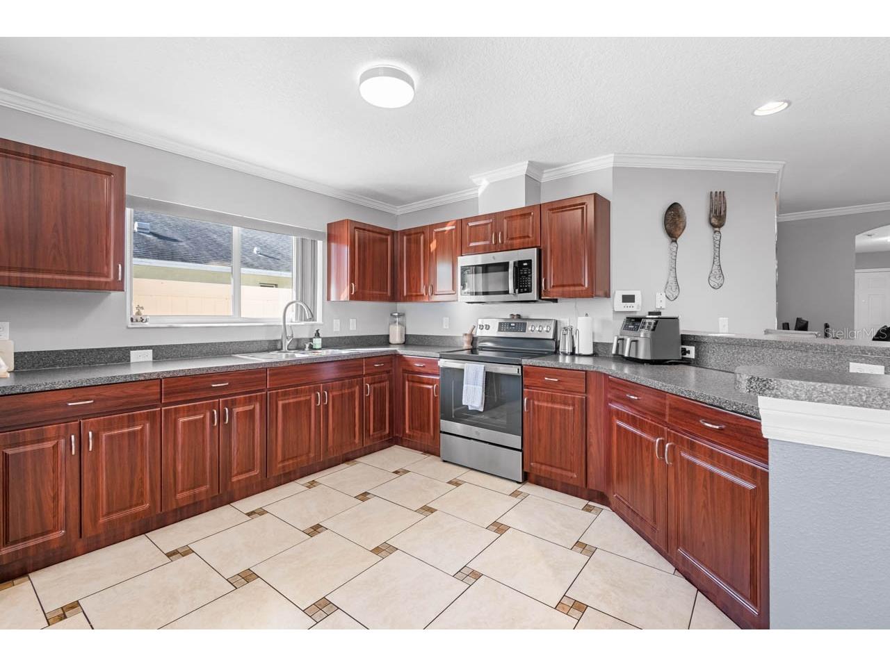 1132 Shared Passion Street Ruskin FL 33570 TB8442542 image11