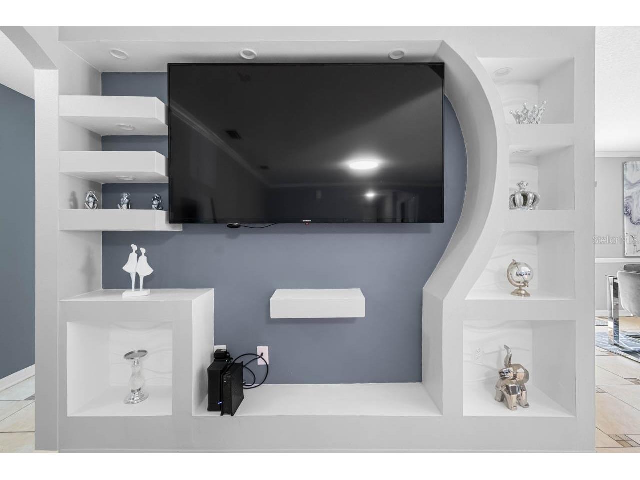 1132 Shared Passion Street Ruskin FL 33570 TB8442542 image3