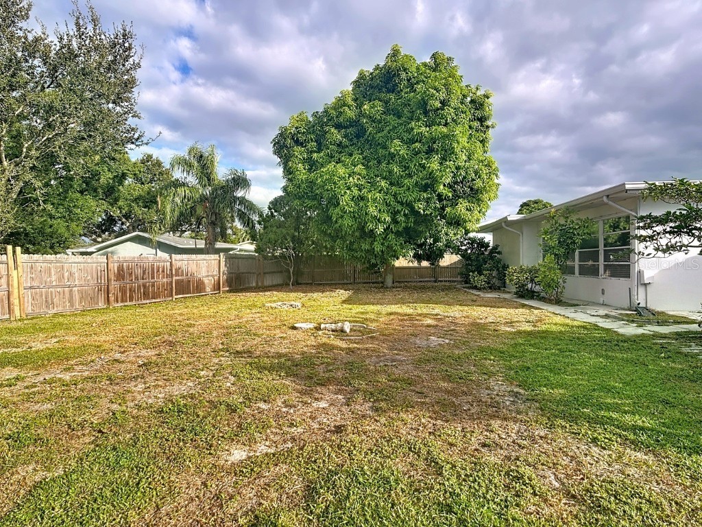 11320 Currie Lane Largo FL 33774 TB8440437 image38