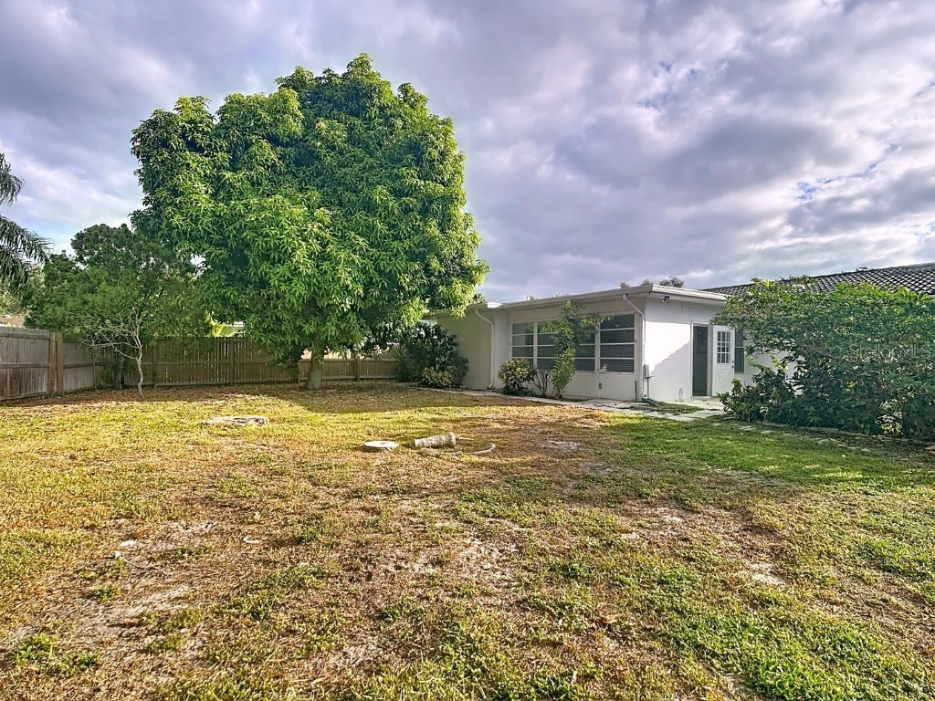 11320 Currie Lane Largo FL 33774 TB8440437 image40