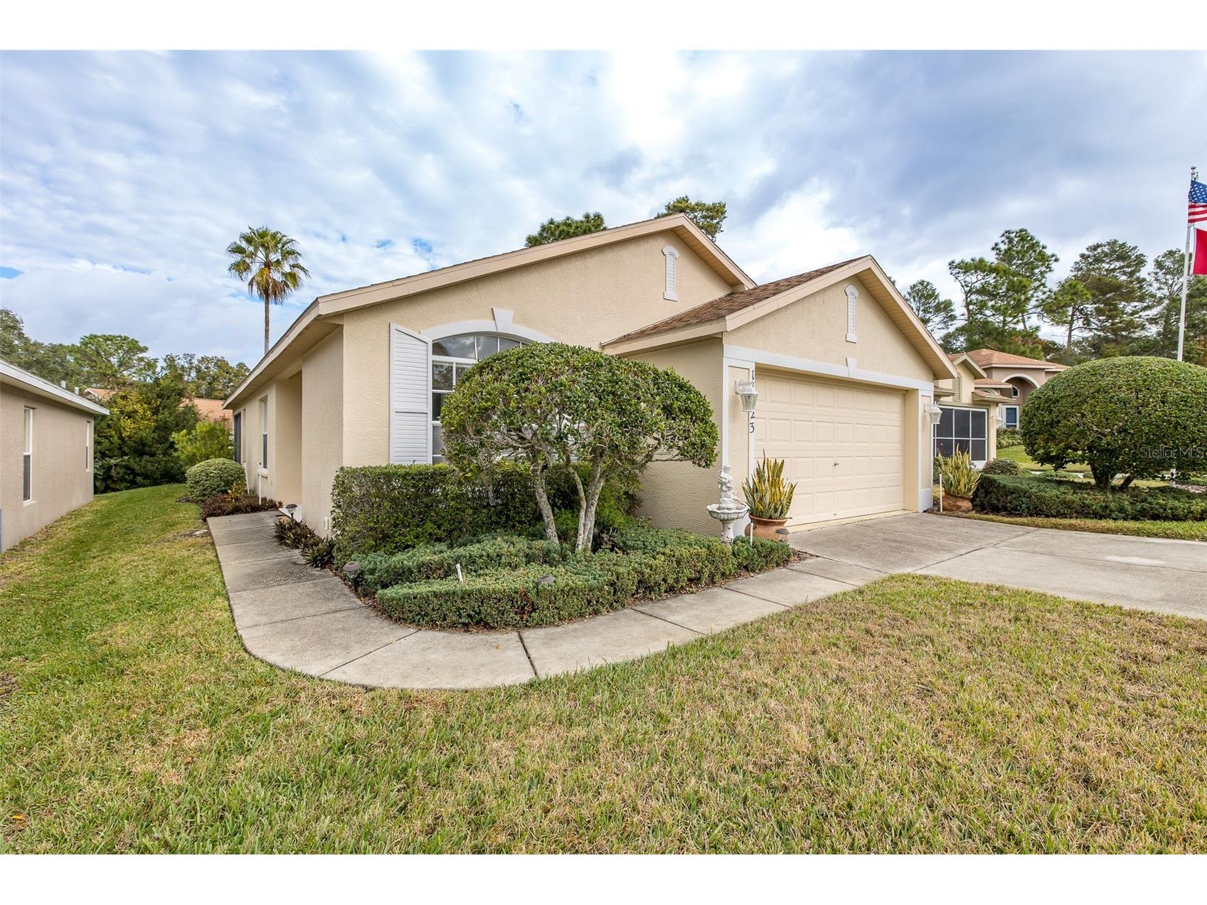11323 Highlander Court Spring Hill FL 34609 W7881916 image1
