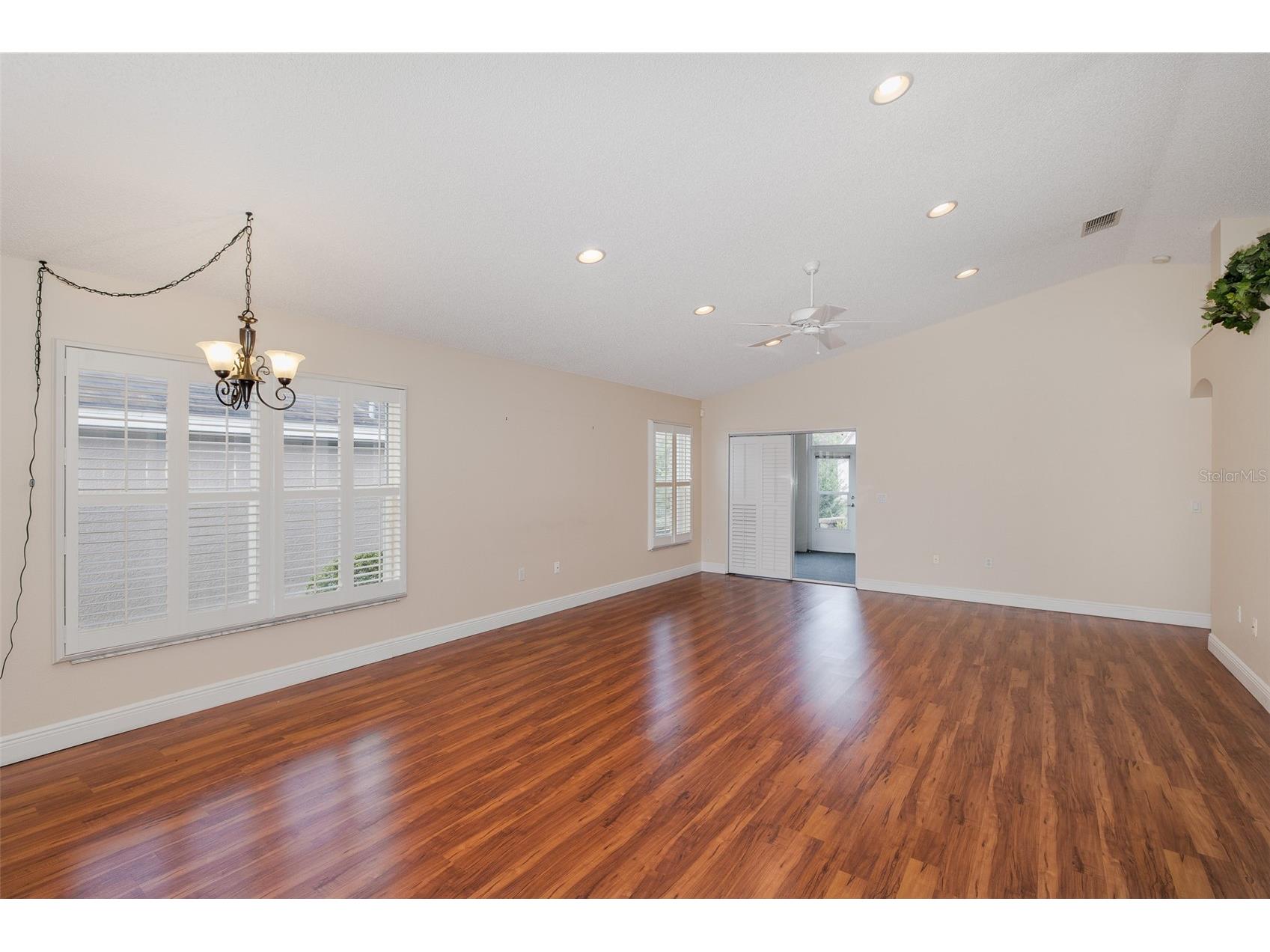 11323 Highlander Court Spring Hill FL 34609 W7881916 image10