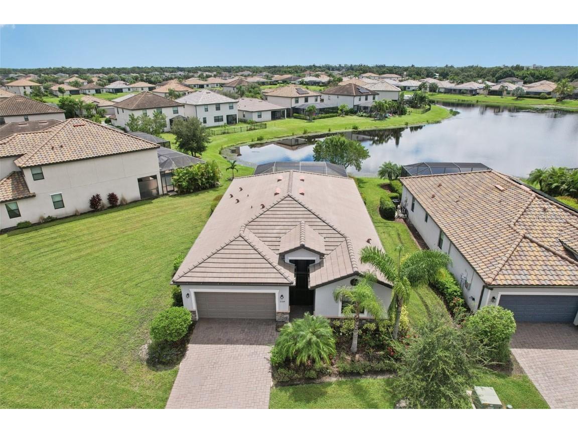 11324 Sweetgrass Drive Bradenton FL 34212 TB8426154 image1