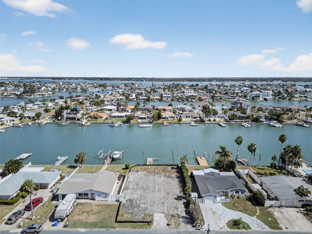 11325 4th Street E Treasure Island FL 33706 TB8436406 image9