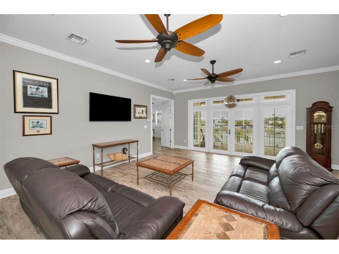 11325 5th Street E Treasure Island FL 33706 - BOCA CIEGA BAY TB8338321 image12