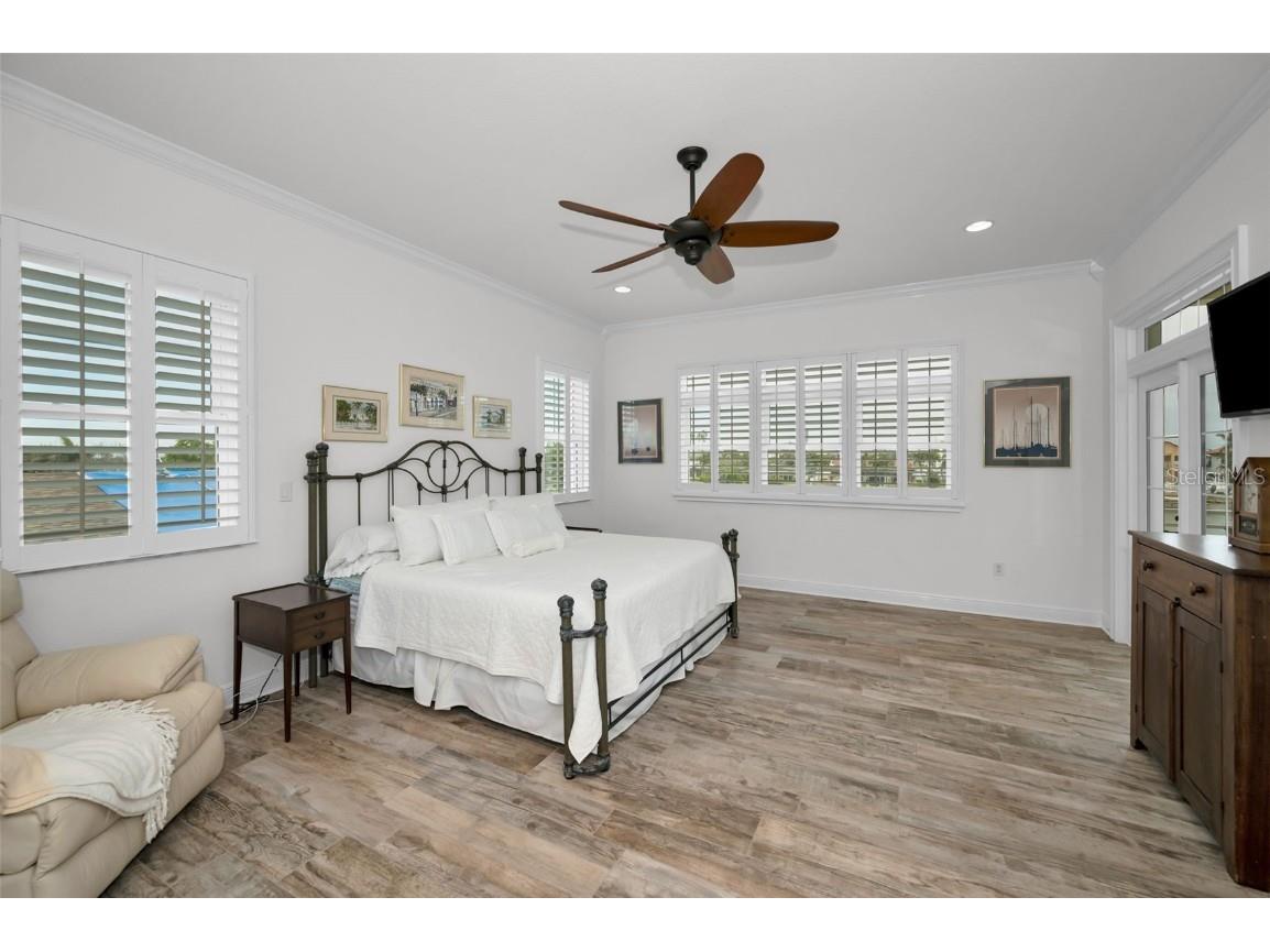 11325 5th Street E Treasure Island FL 33706 - BOCA CIEGA BAY TB8338321 image29