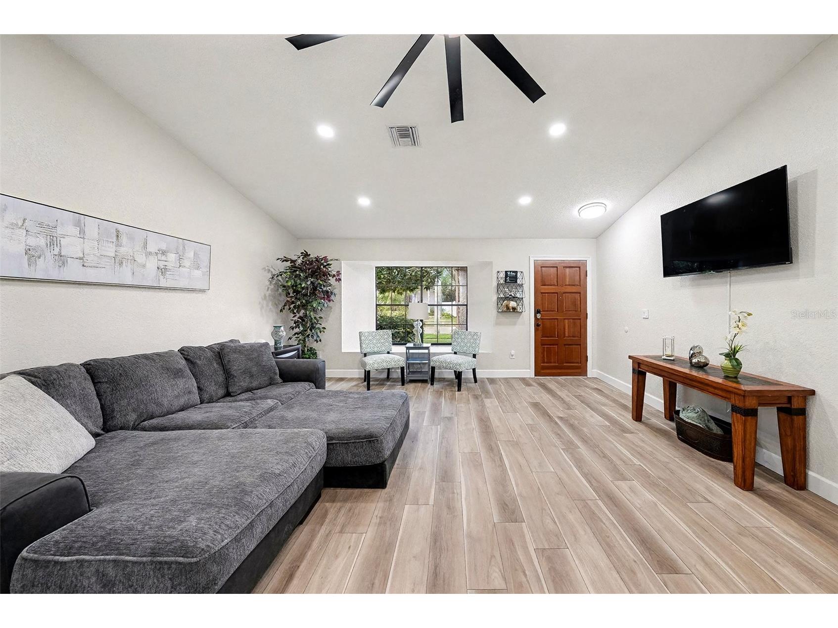 11325 Glenmont Drive Tampa FL 33635 TB8502029 image5