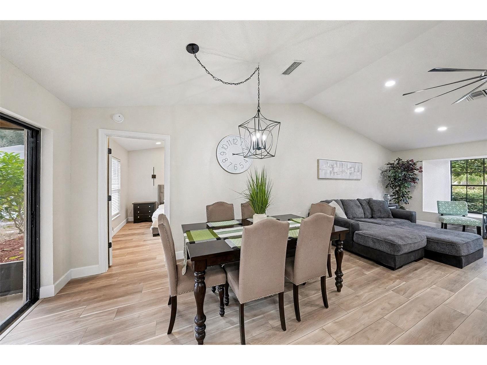 11325 Glenmont Drive Tampa FL 33635 TB8502029 image7