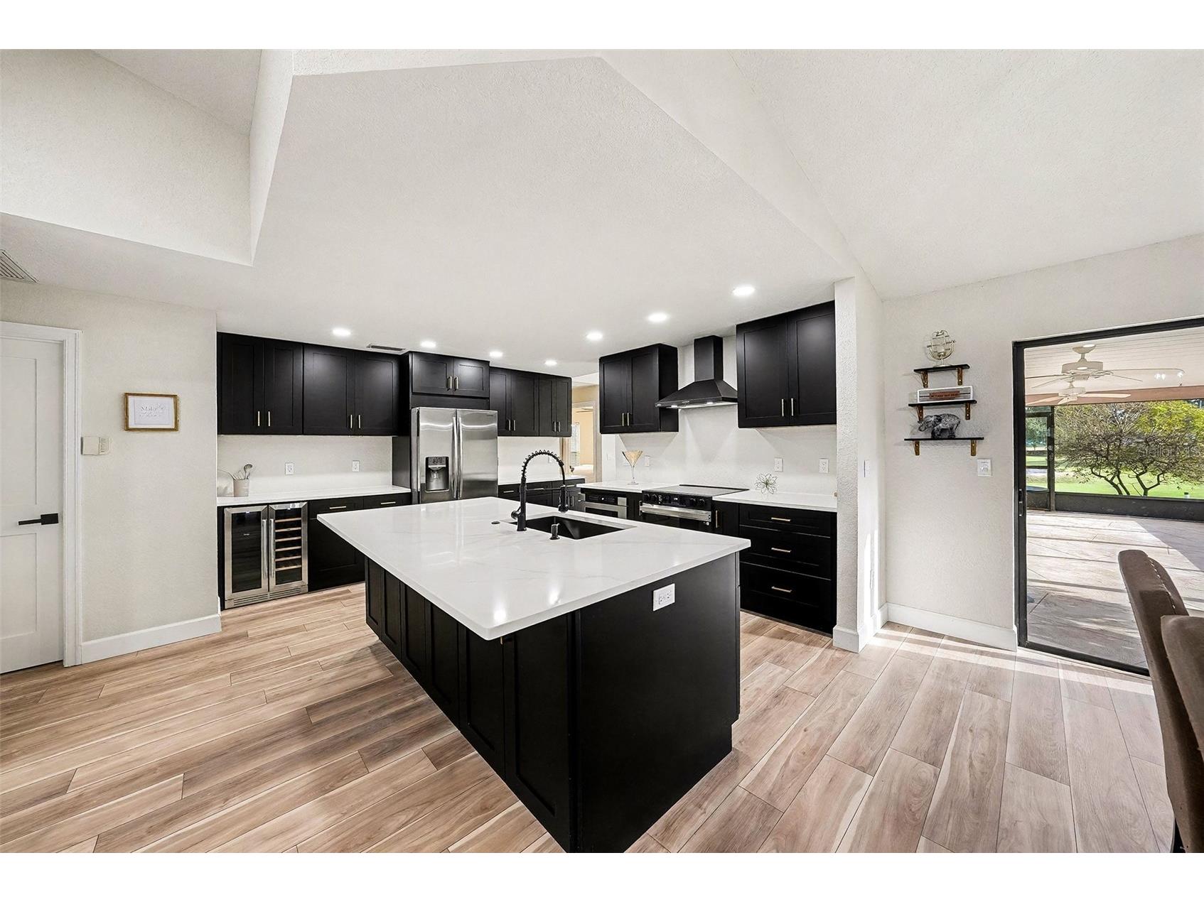 11325 Glenmont Drive Tampa FL 33635 TB8502029 image8