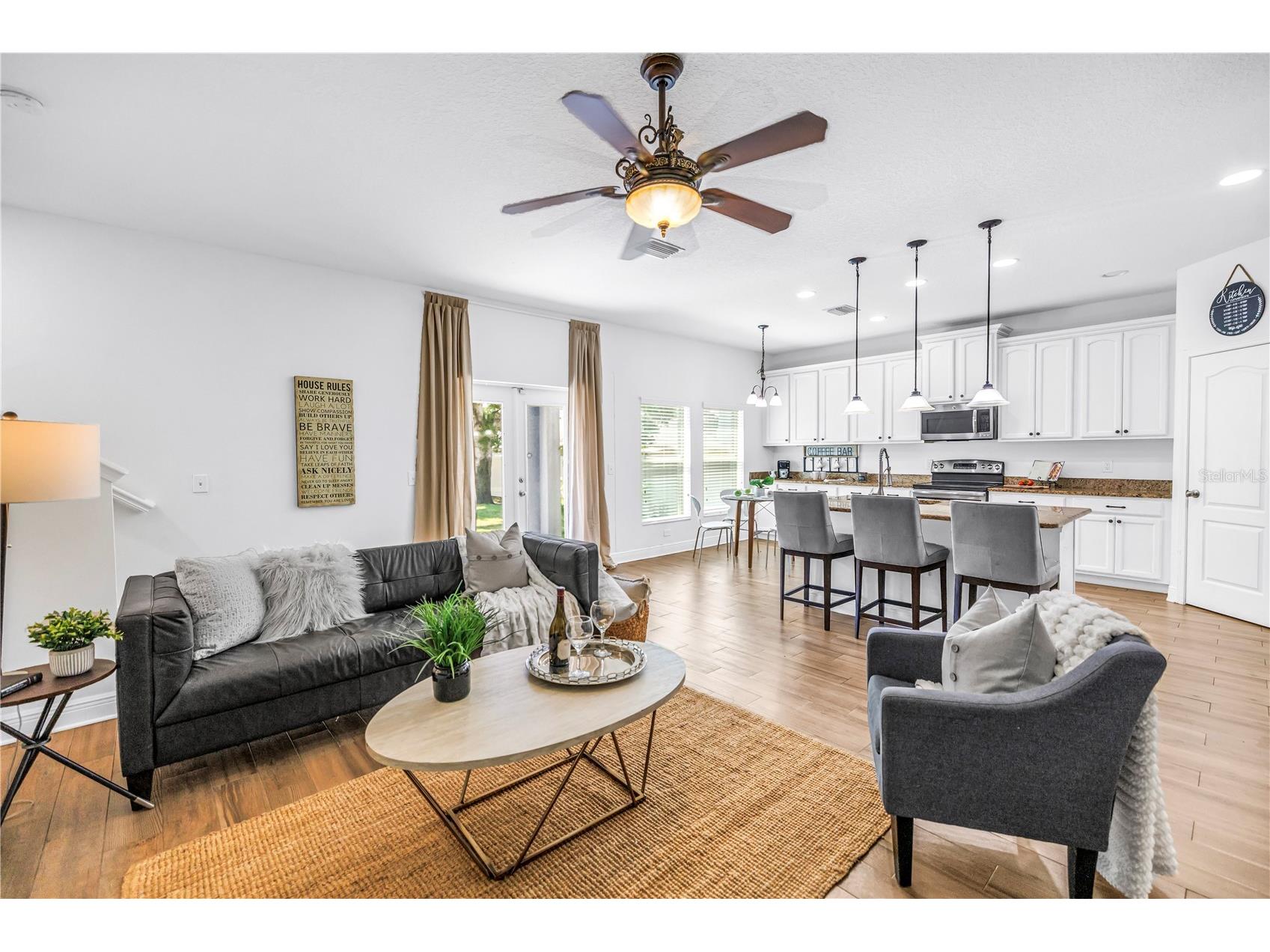 1133 14th Street N Saint Petersburg FL 33705 TB8522314 image16