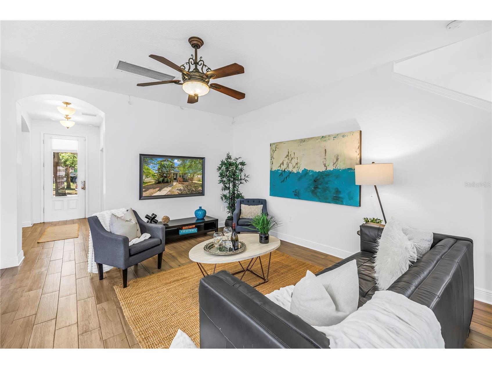 1133 14th Street N Saint Petersburg FL 33705 TB8522314 image20
