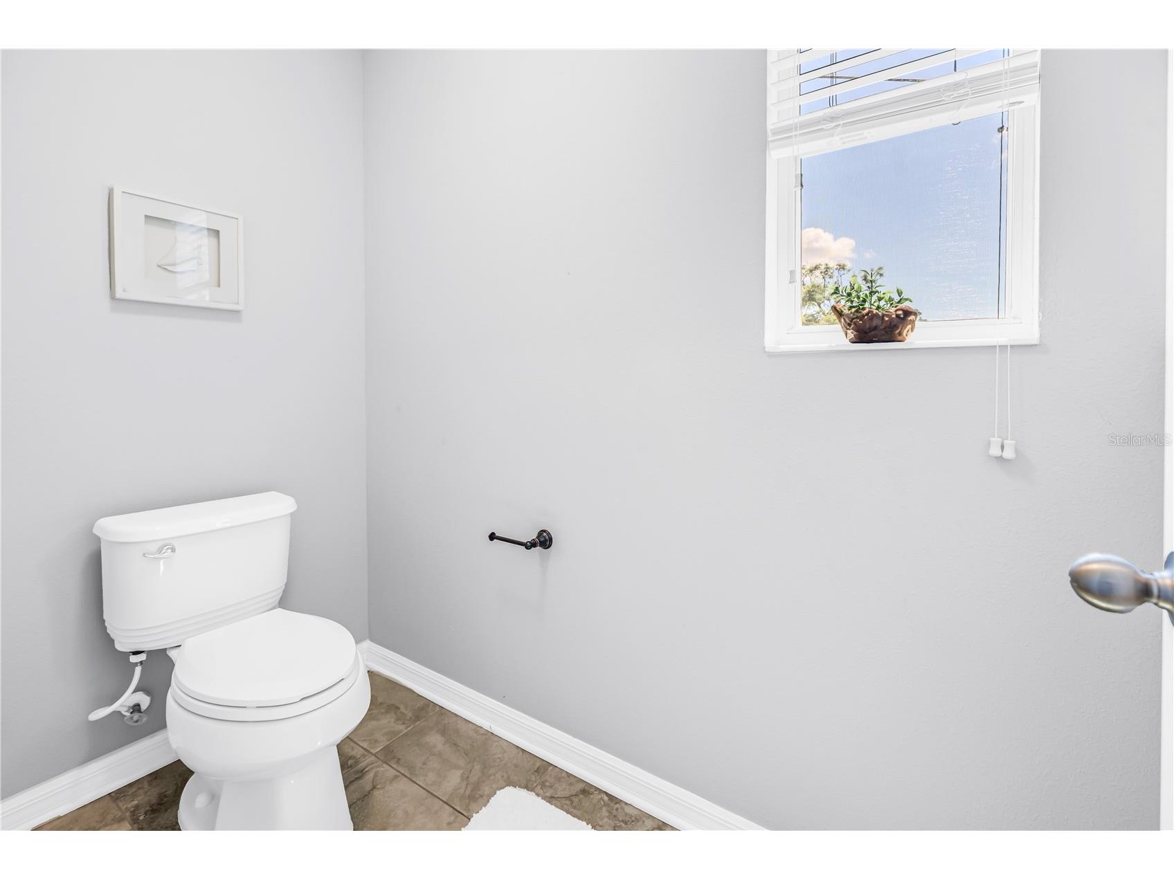 1133 14th Street N Saint Petersburg FL 33705 TB8522314 image48