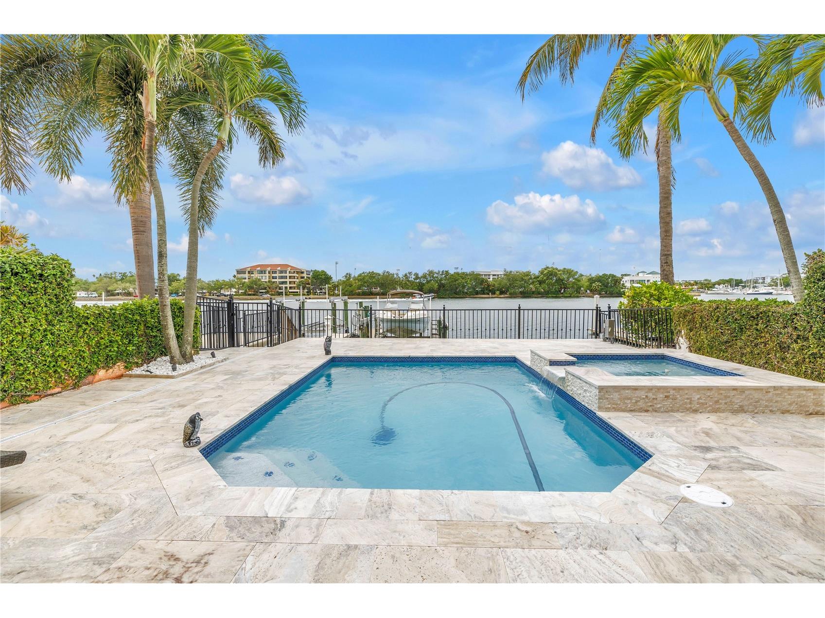 1133 Abbeys Way Tampa FL 33602 TB8503083 image67