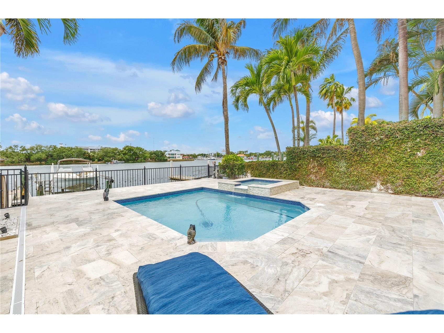 1133 Abbeys Way Tampa FL 33602 TB8503083 image68