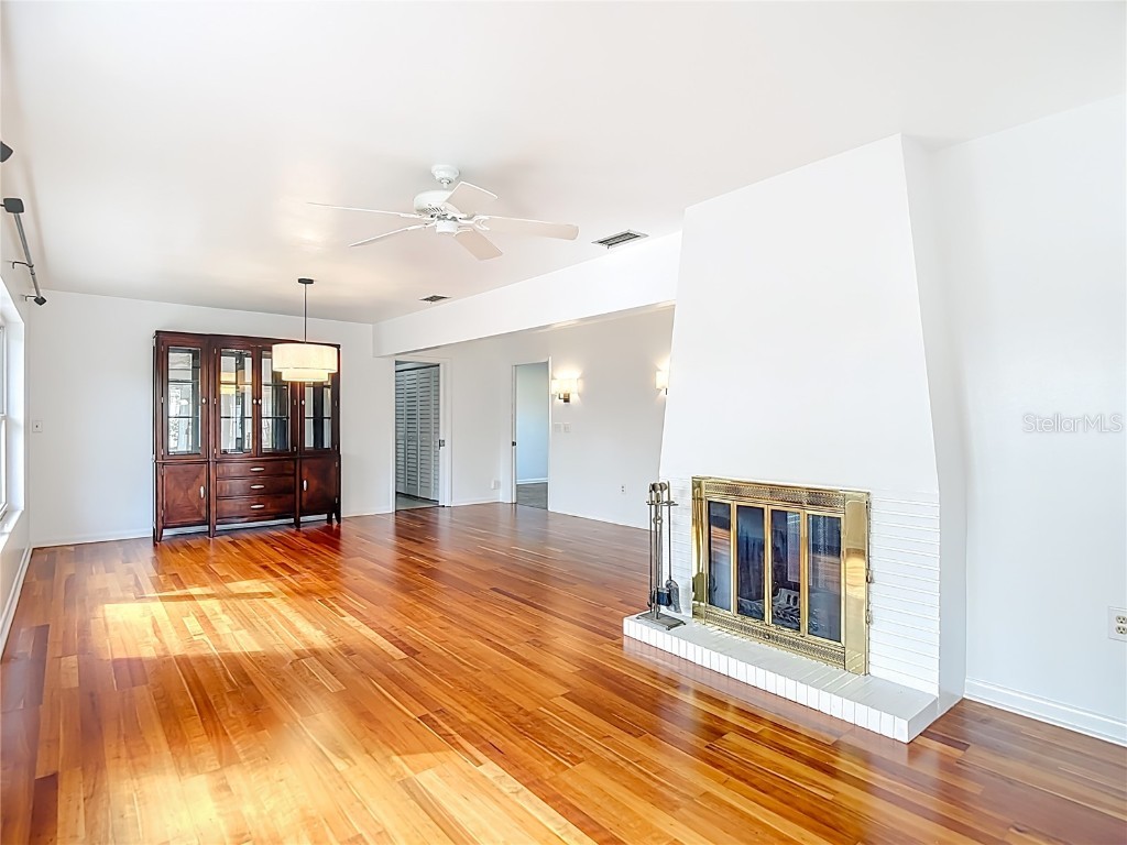 1133 Burke Avenue Dunedin FL 34698 TB8451251 image12