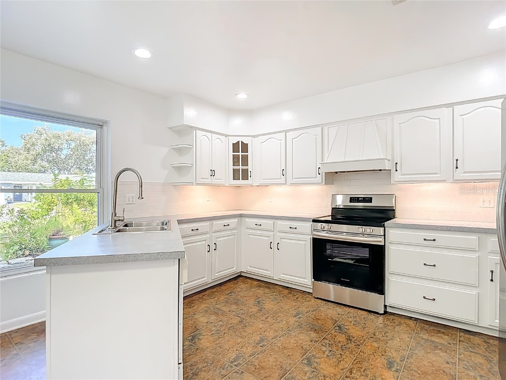 1133 Burke Avenue Dunedin FL 34698 TB8451251 image14