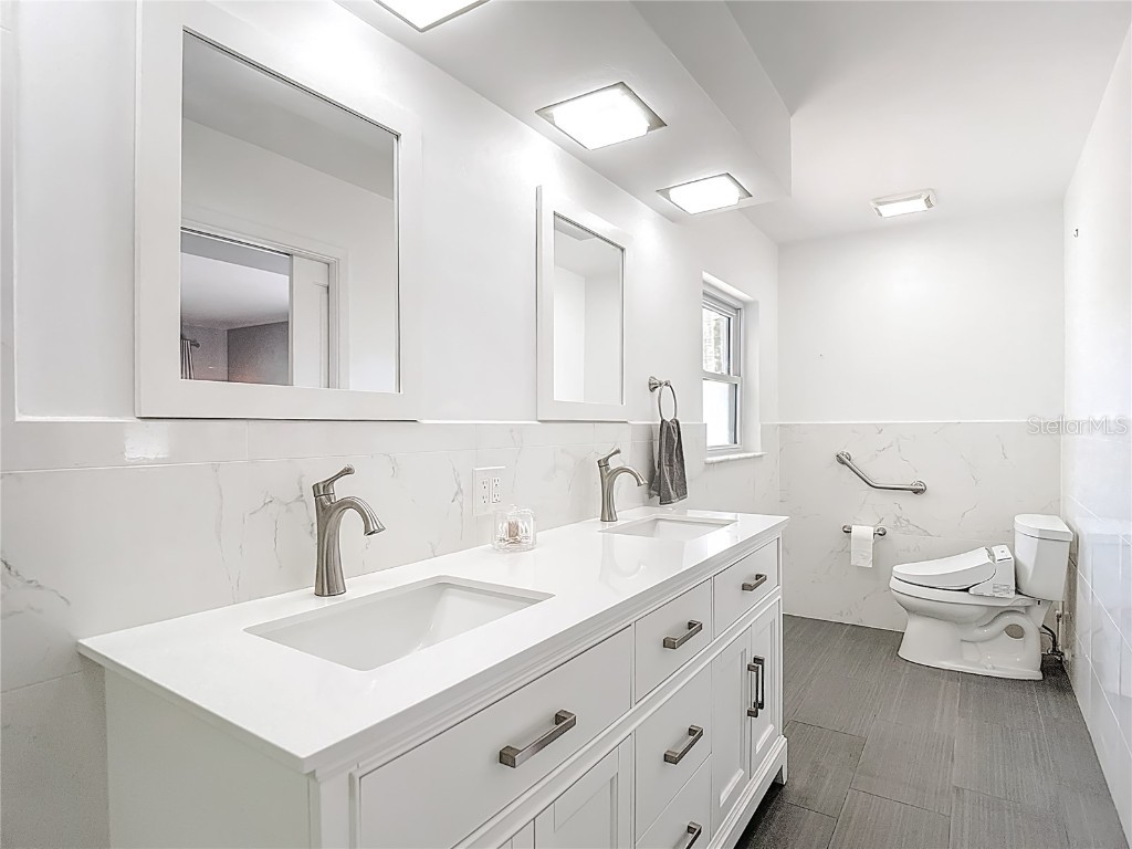 1133 Burke Avenue Dunedin FL 34698 TB8451251 image29