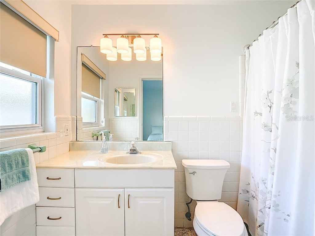 1133 Burke Avenue Dunedin FL 34698 TB8451251 image34