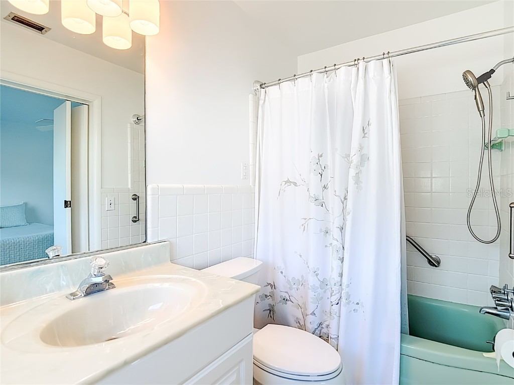 1133 Burke Avenue Dunedin FL 34698 TB8451251 image35