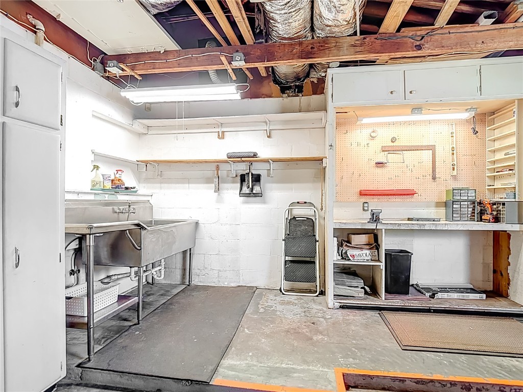 1133 Burke Avenue Dunedin FL 34698 TB8451251 image42