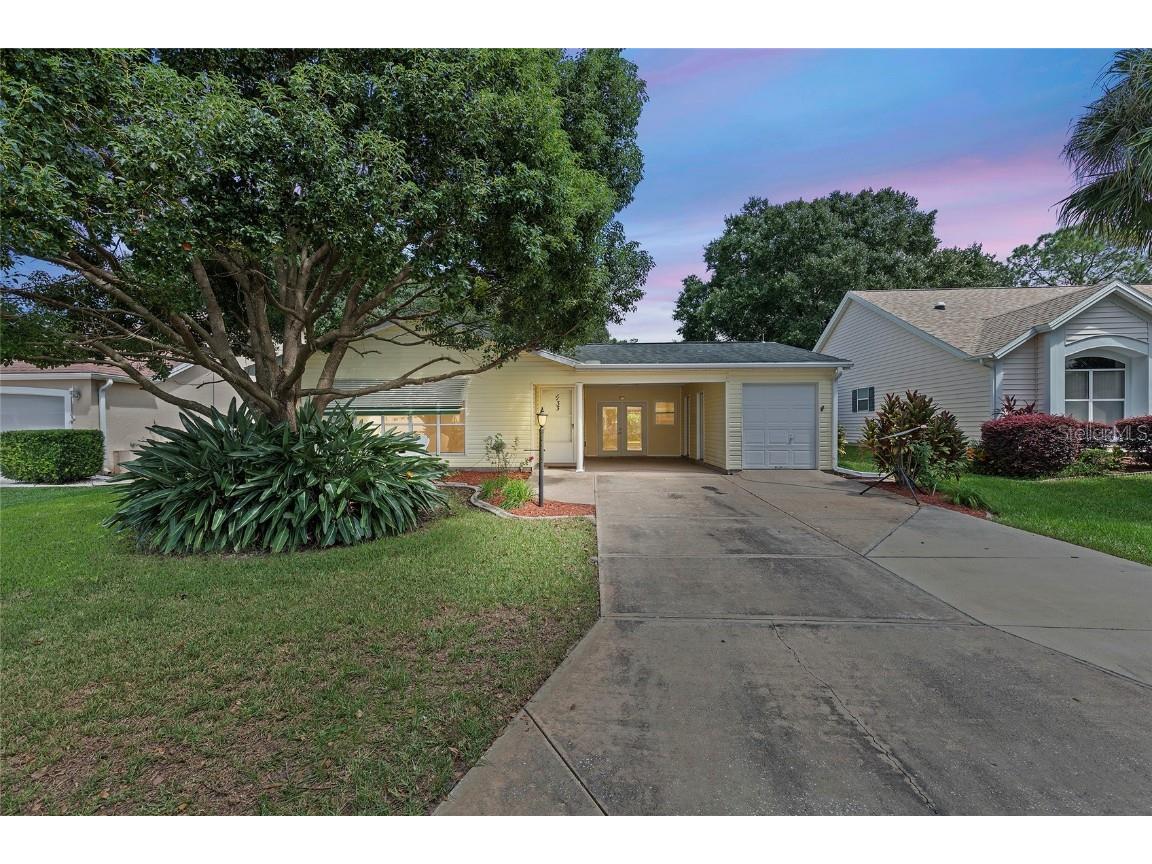 1133 Del Toro Drive Lady Lake FL 32159 OM686131 image1