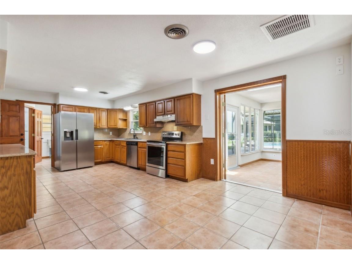 1133 Glenwood Road Deland FL 32720 V4937871 image21