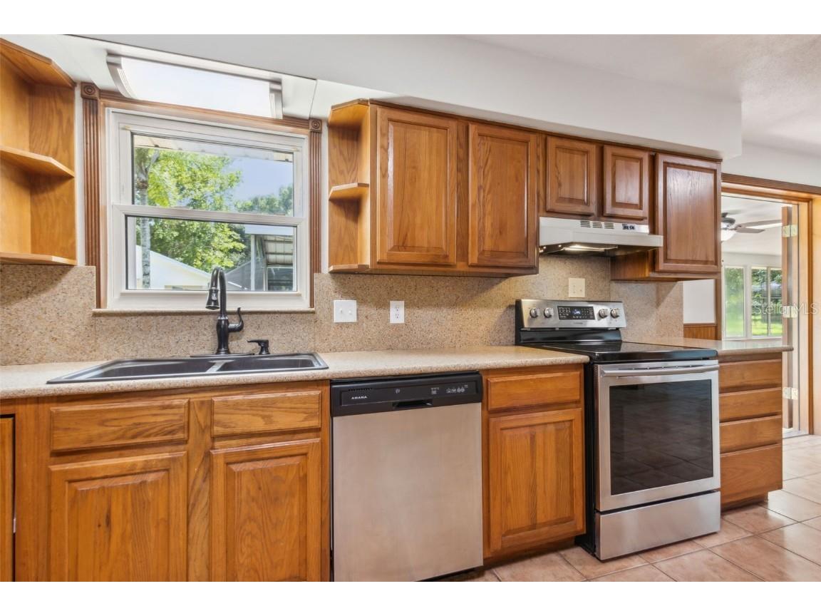 1133 Glenwood Road Deland FL 32720 V4937871 image25